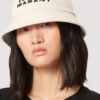 Haley broderet bucket hat med logo