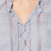 Payton Caftan-stil bomuldsbluse med blomsterblonder