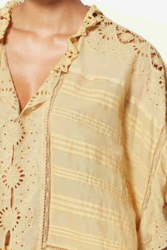 Payton Caftan-stil bomuldsbluse med blomsterblonder