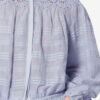 Polly bomuldsbluse med blomsterblonder