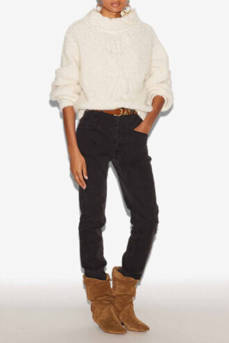 Romane kabelstrikket sweater
