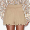 Safa korte shorts med broderi